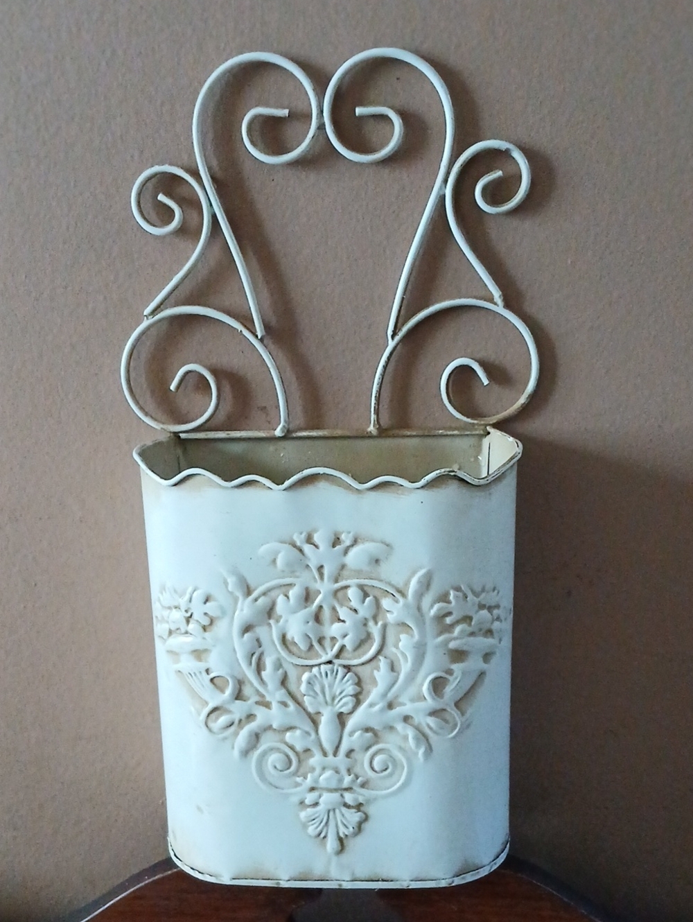 Vintage Style Metal Wall Pocket Planter